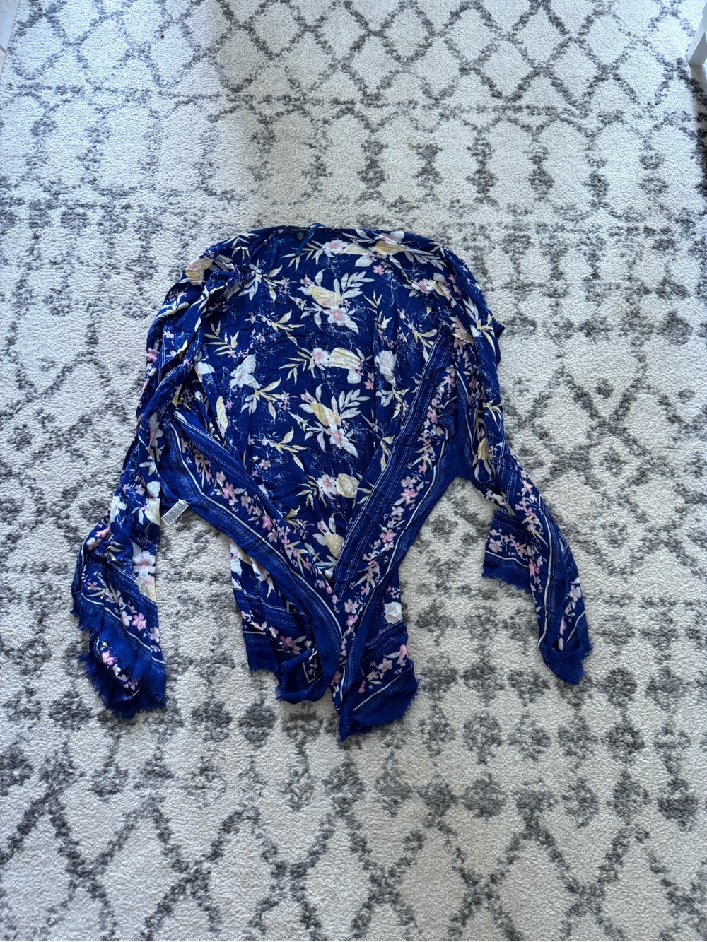 American Eagle Outfitters Navy Floral Lightweight Kimono Cardigan